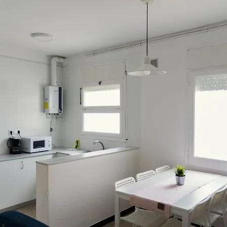 Falco Apartment *