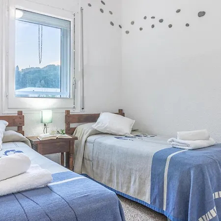 Falco Apartment *