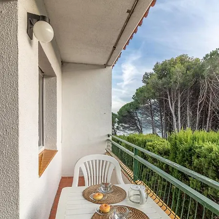Apartment Falco Llanca